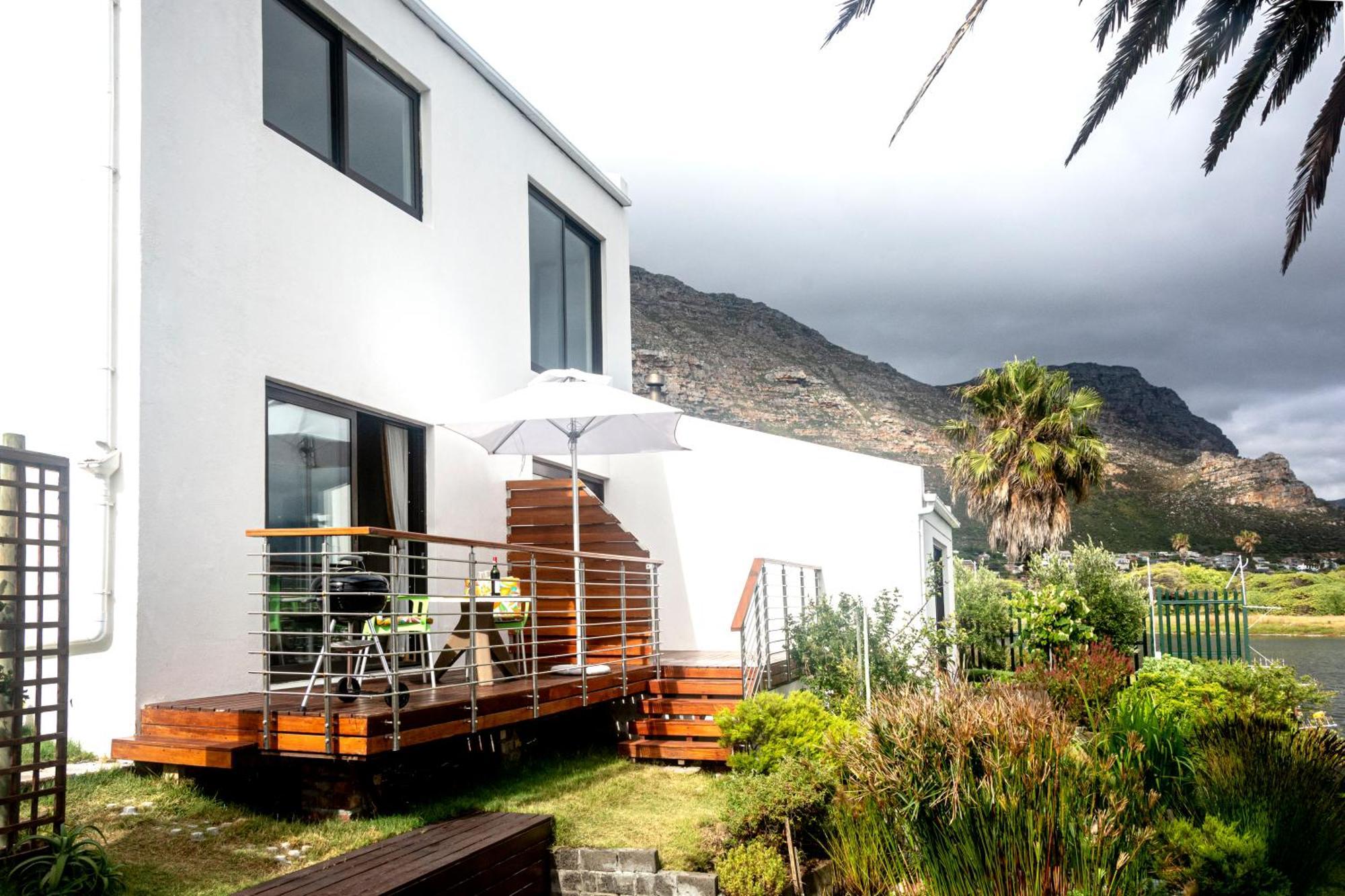 Vlei Cove Guesthouse كيب تاون المظهر الخارجي الصورة