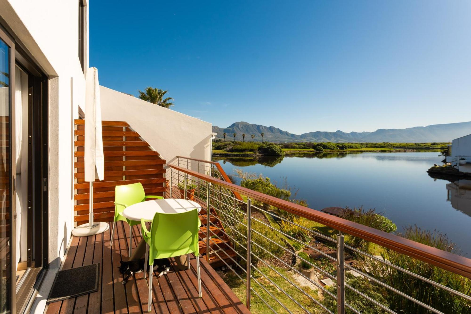 Vlei Cove Guesthouse كيب تاون المظهر الخارجي الصورة