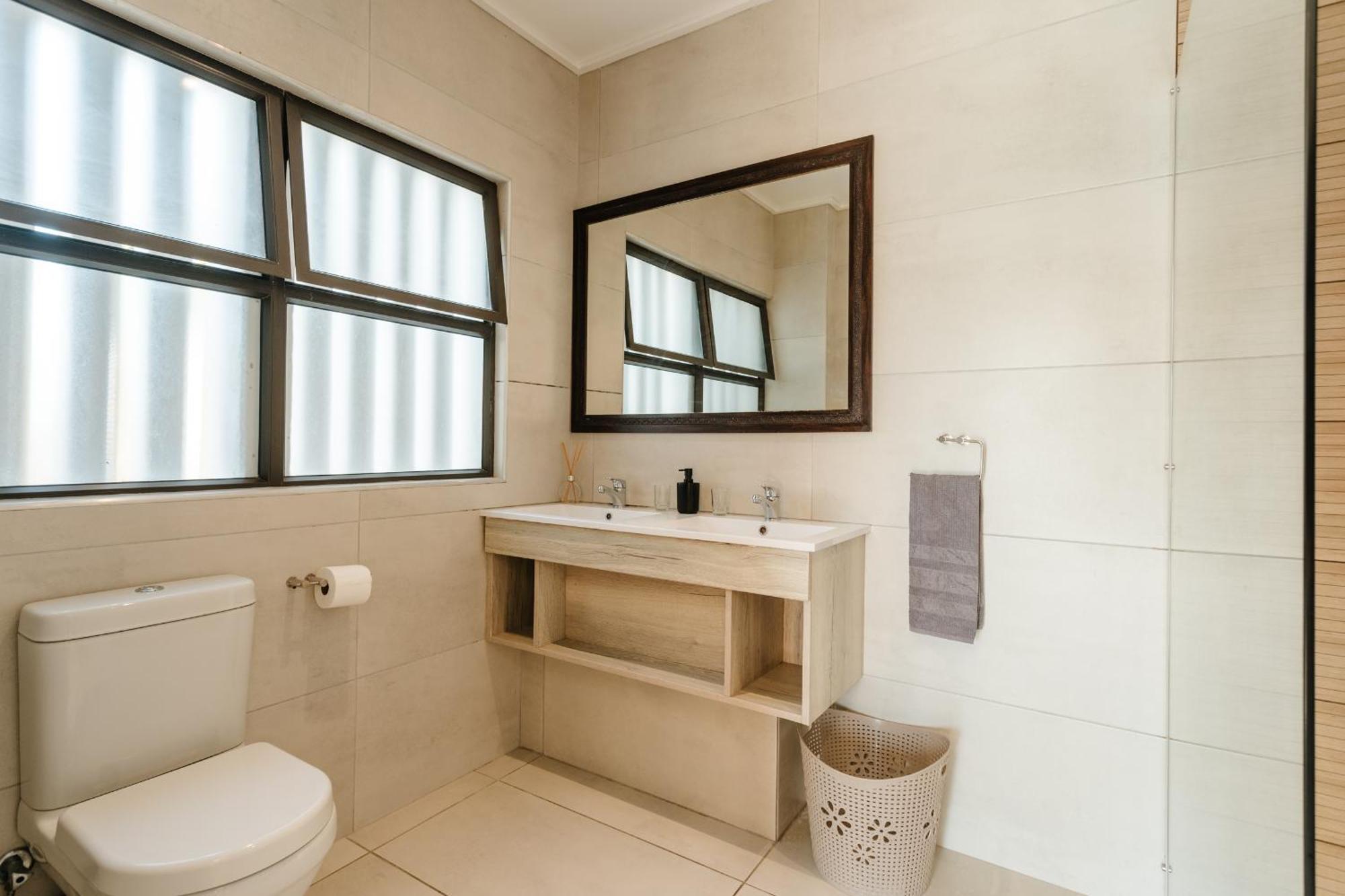 Vlei Cove Guesthouse كيب تاون المظهر الخارجي الصورة