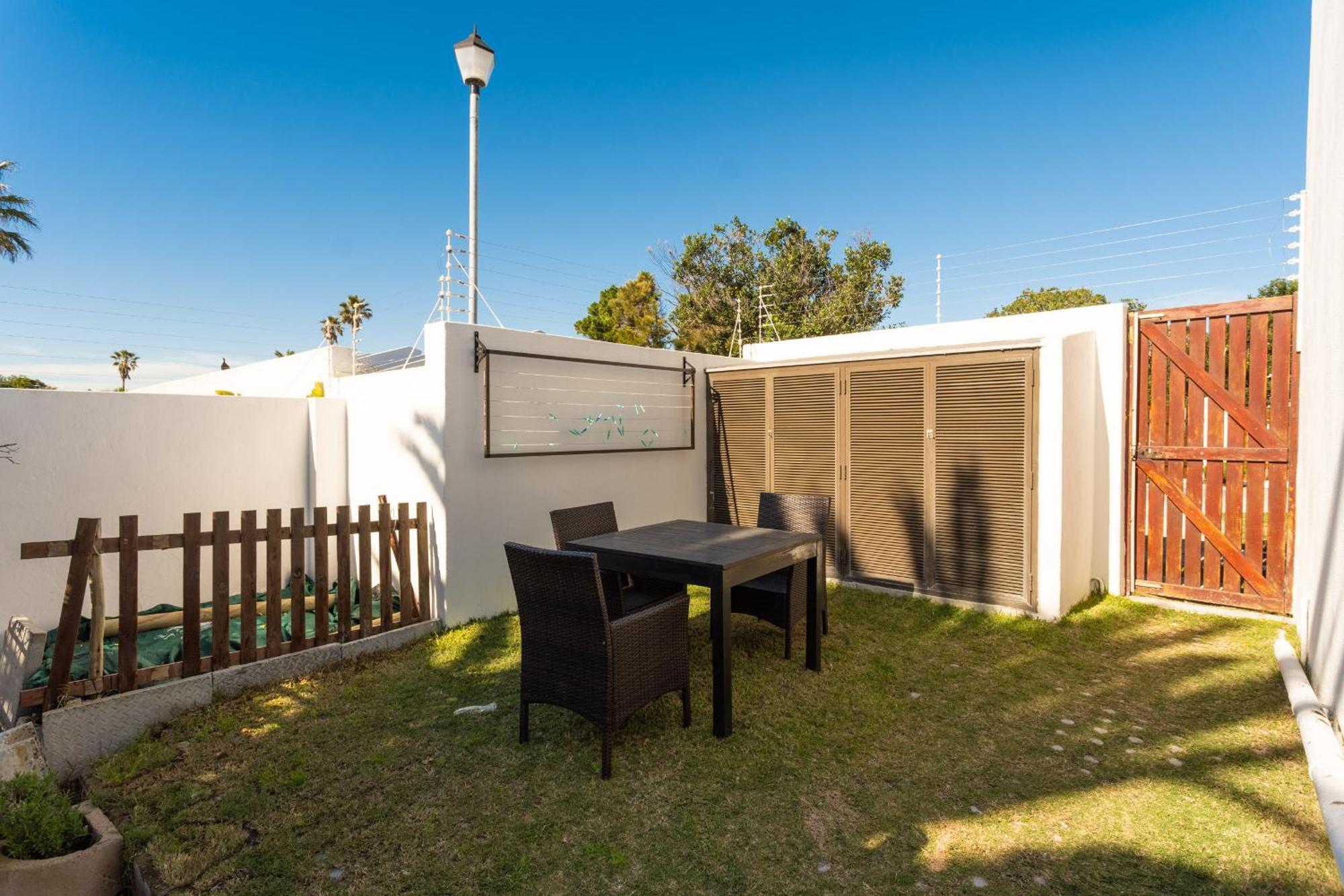 Vlei Cove Guesthouse كيب تاون المظهر الخارجي الصورة